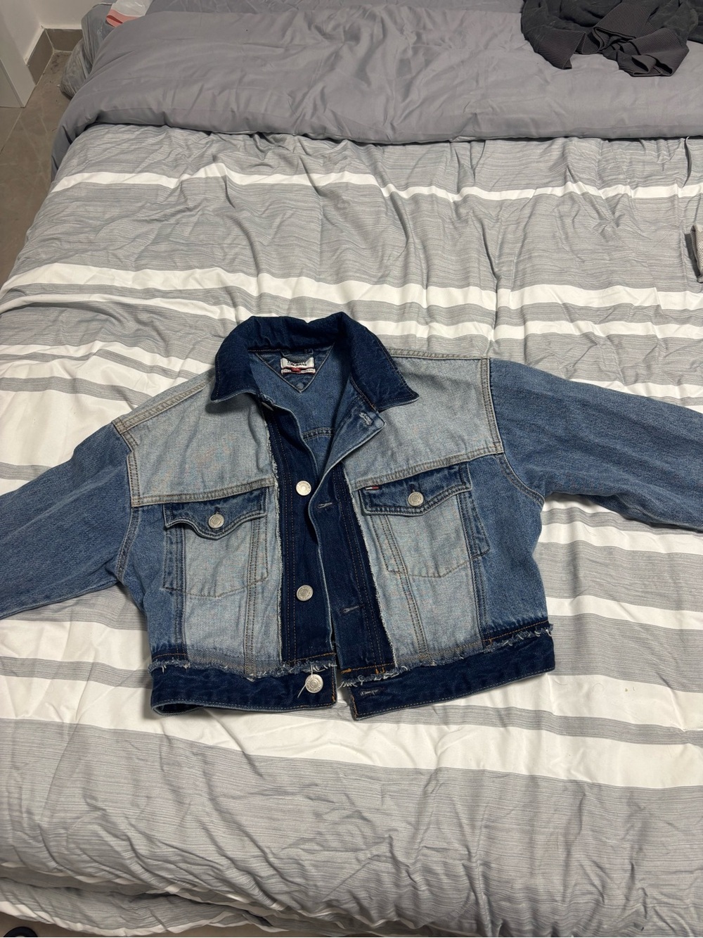 Tommy Hilfiger Two-Tone Blue Denim Jacket